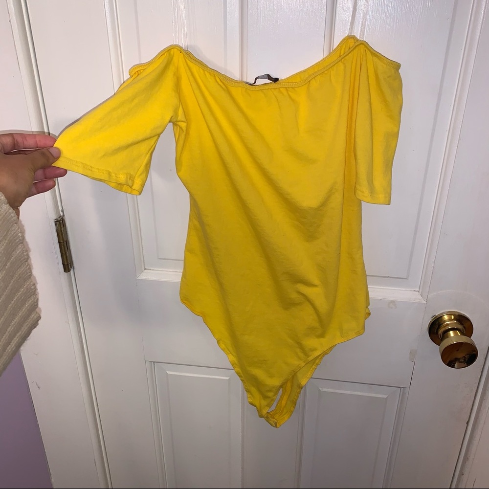 YELLOW OFF THE SHOULDER BODYSUIT